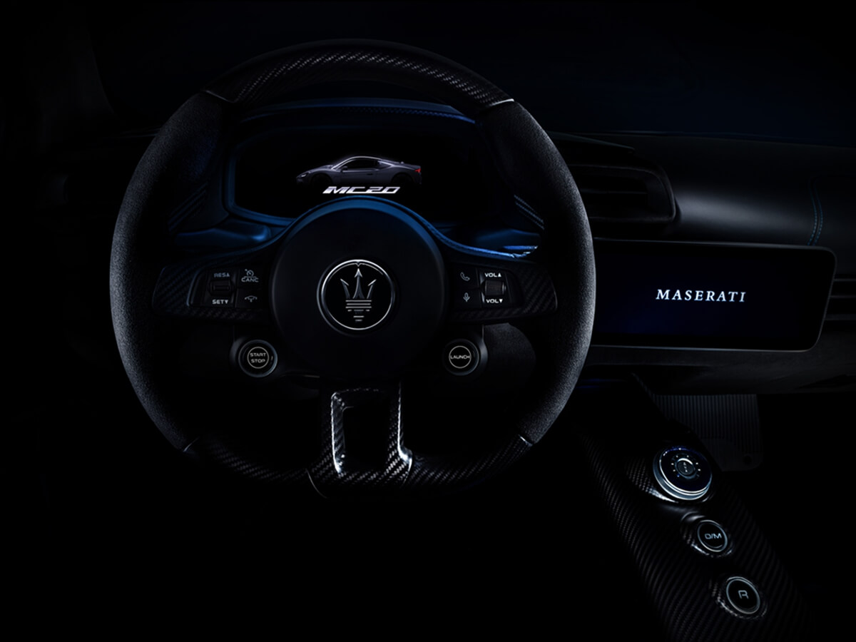 38_Maserati_MC20_interior.jpg