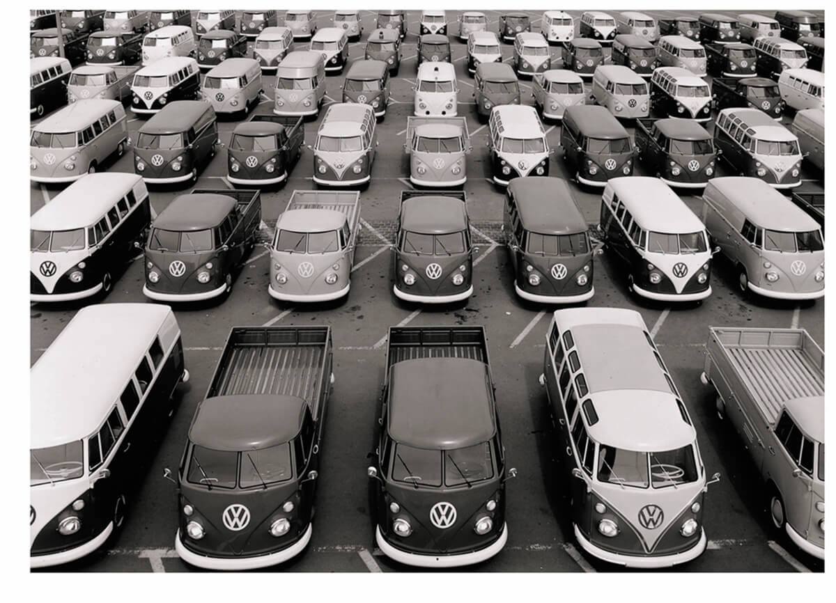 Volkswagen-Transporter.jpg