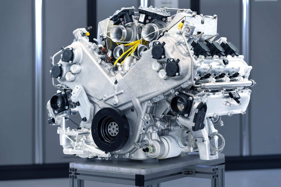 New-Aston-Martin-V6-Engine-1-e1585016059635.jpg