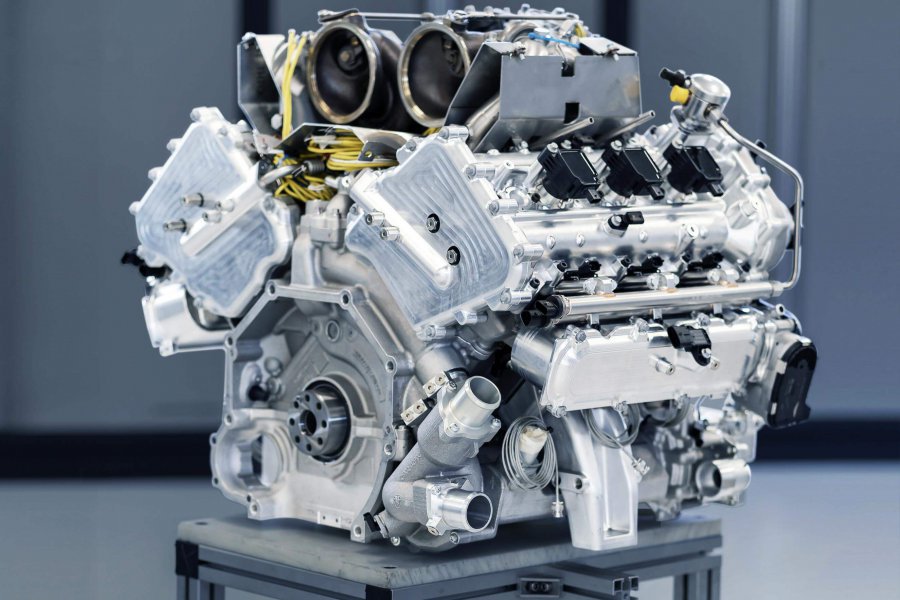 New-Aston-Martin-V6-Engine-2-e1585016030206.jpg