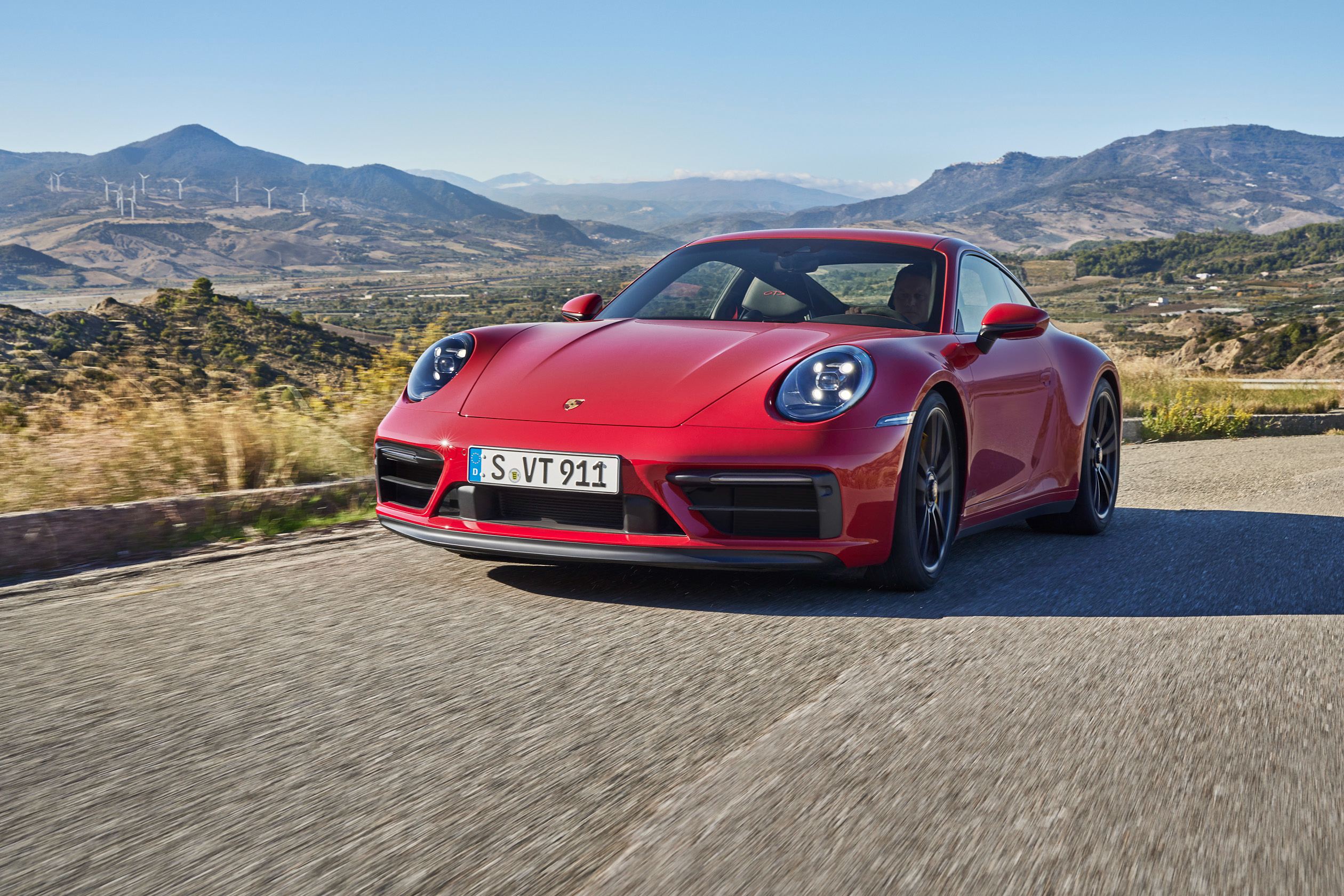 更高性能的展現 Porsche 911 Gts 車系780萬起四規格正式亮相 Carstuff 人車事