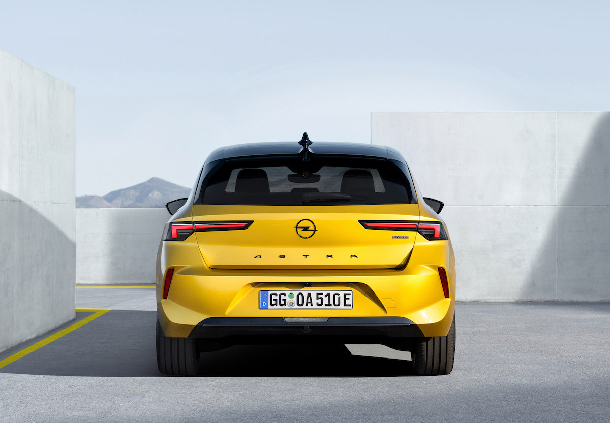 09-Opel-Astra-516130.jpg