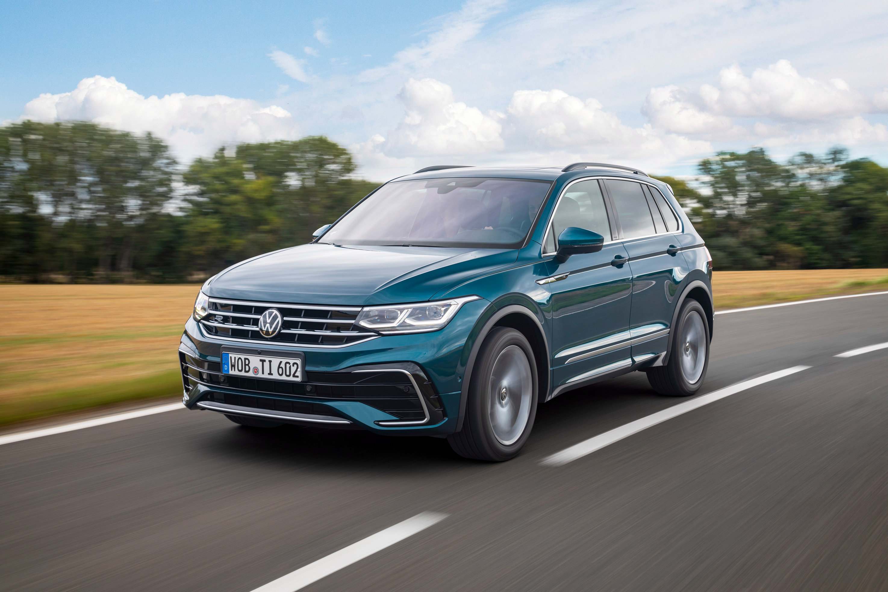 Volkswagen Tiguan 380 TSI R Line Performance CarStuff 