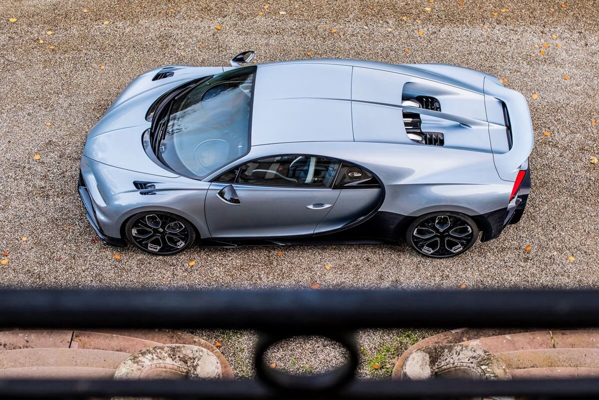 Bugatti-Chiron_Profilee-2022-3.jpg