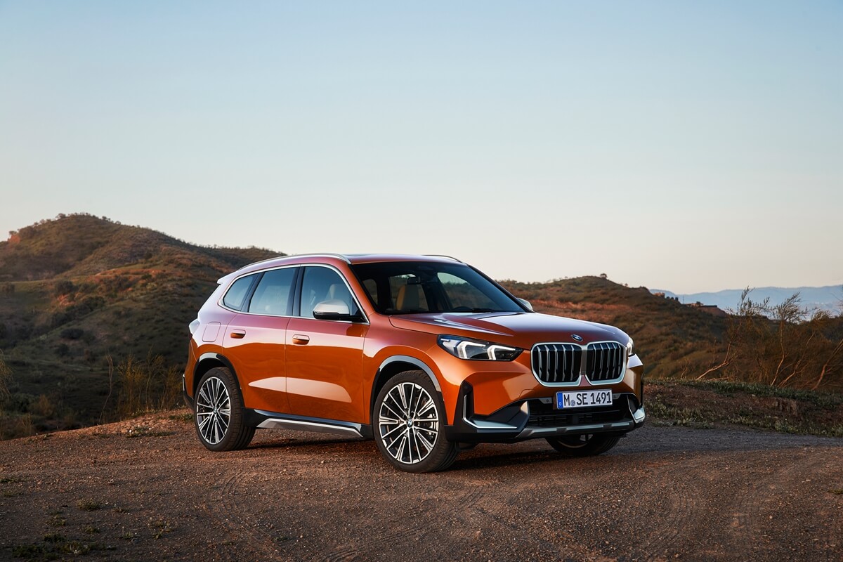 P90465589_highRes_the-all-new-bmw-x1-x.jpg