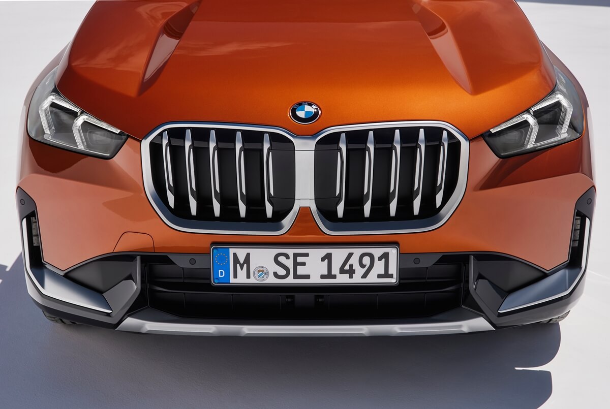 P90465607_highRes_the-all-new-bmw-x1-x.jpg