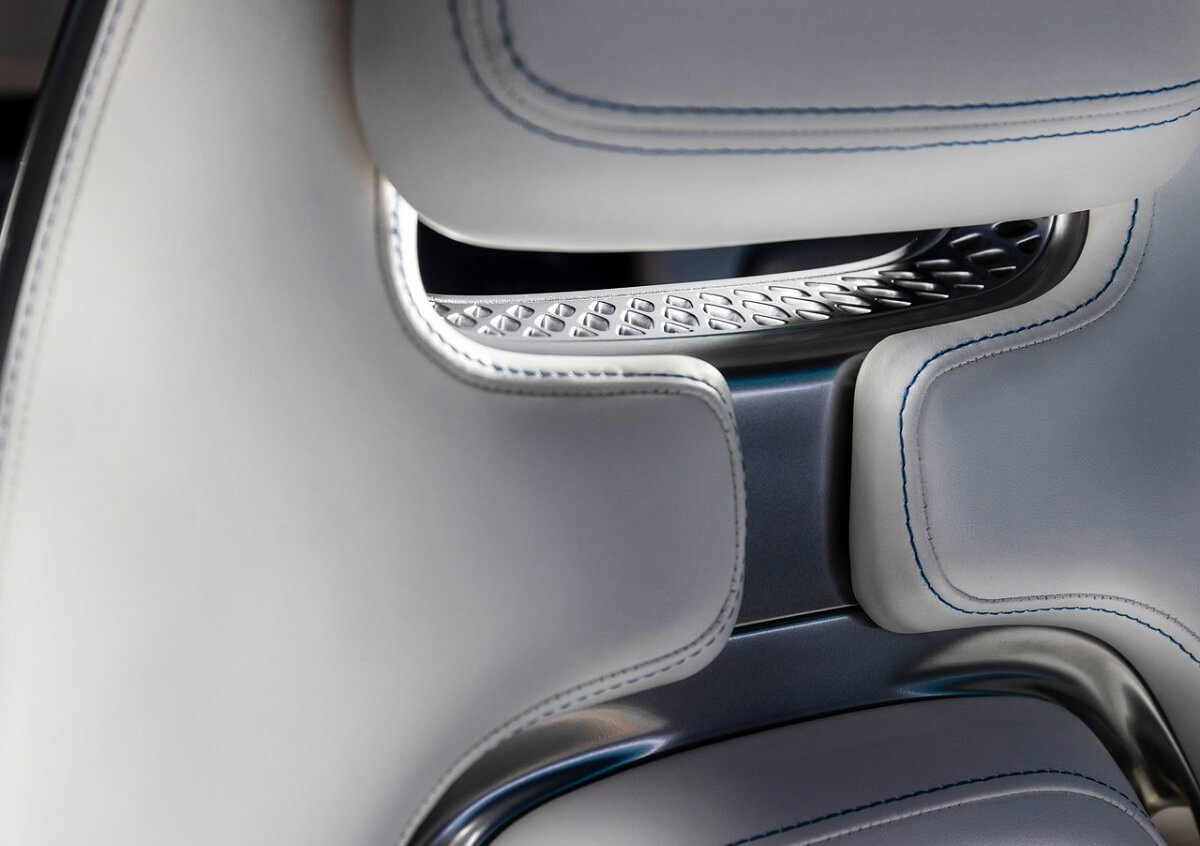 Mercedes-Benz-Vision_EQXX_Concept-2022-2.jpg