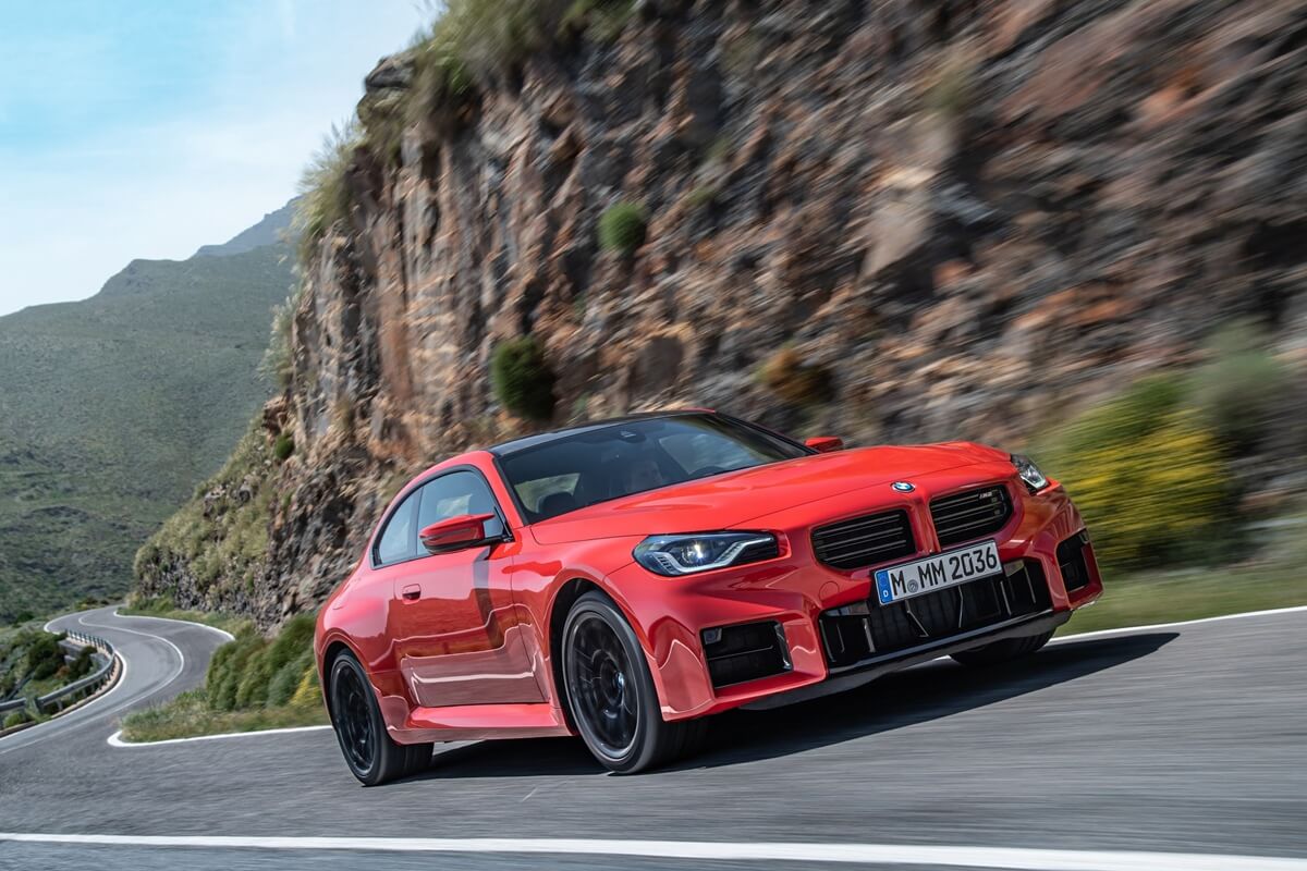 P90481916_lowRes_the-all-new-bmw-m2-c.jpg
