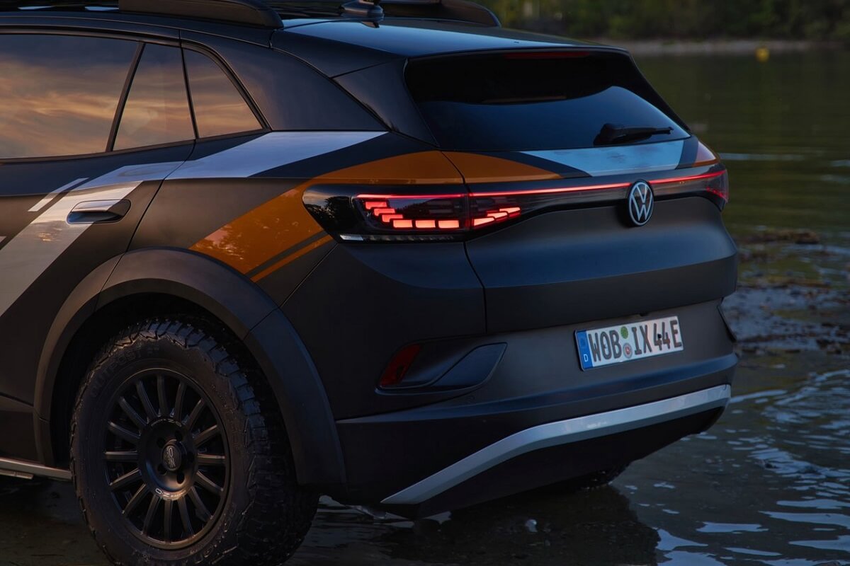 Volkswagen-ID_Xtreme_Concept-2022-1.jpg