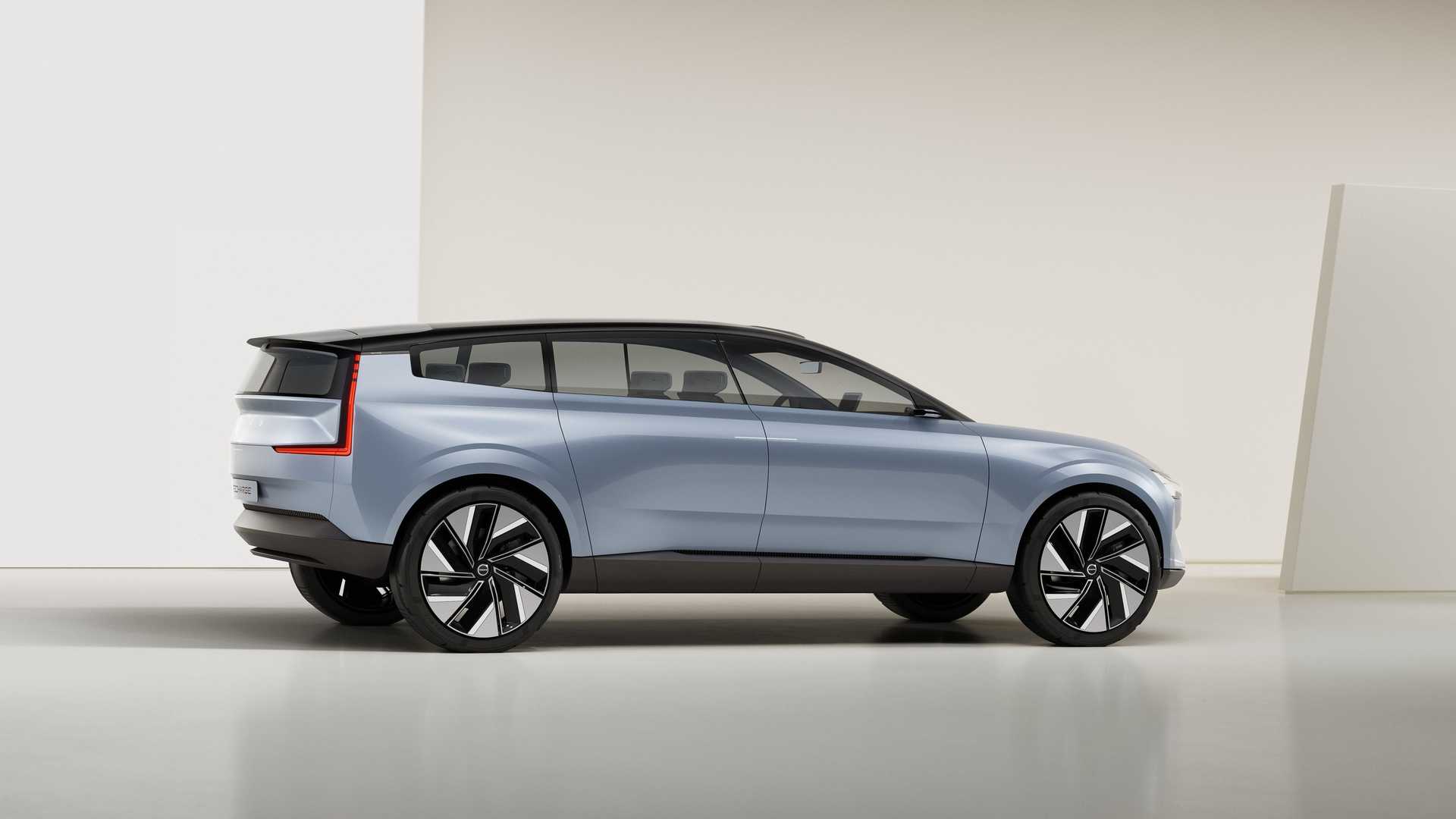 volvo-concept-recharge-side-view.jpeg