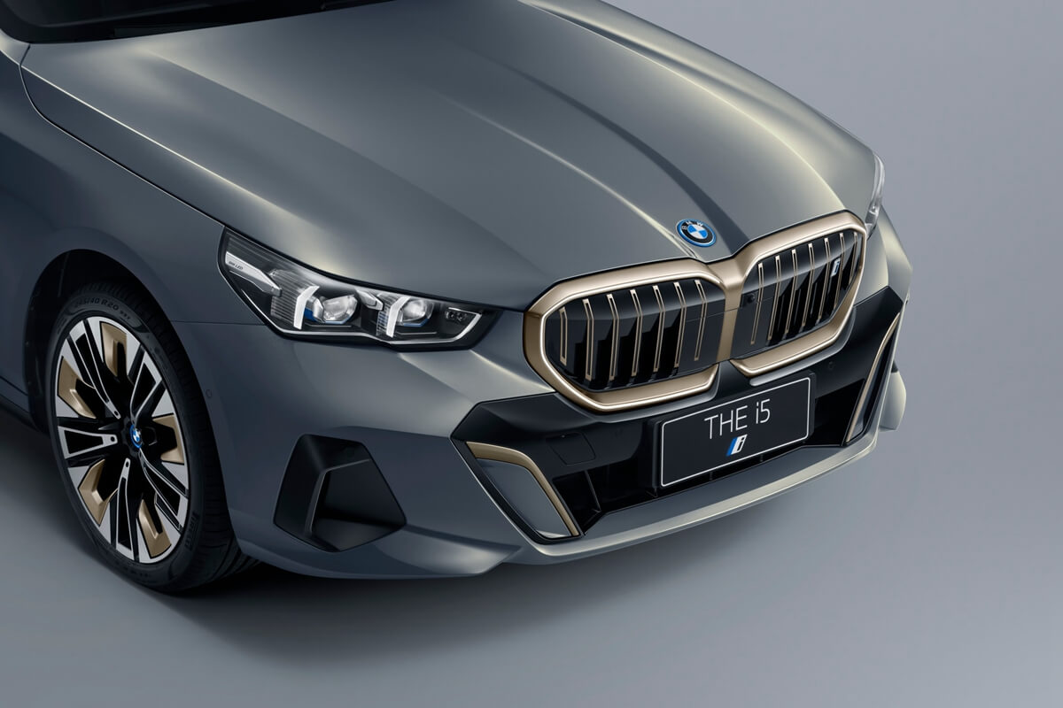 P90517463_lowRes_the-new-bmw-i5-exclu.jpg