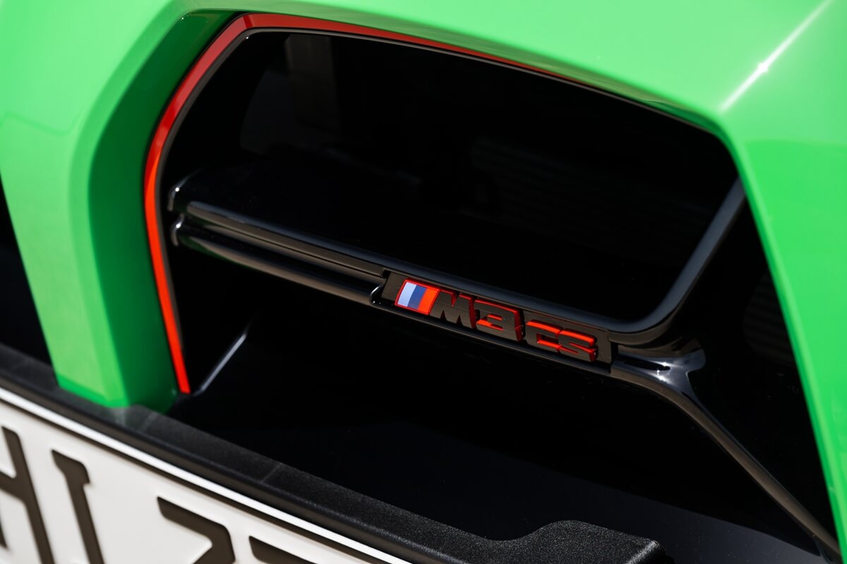 P90492777_lowRes_the-all-new-bmw-m3-c.jpg