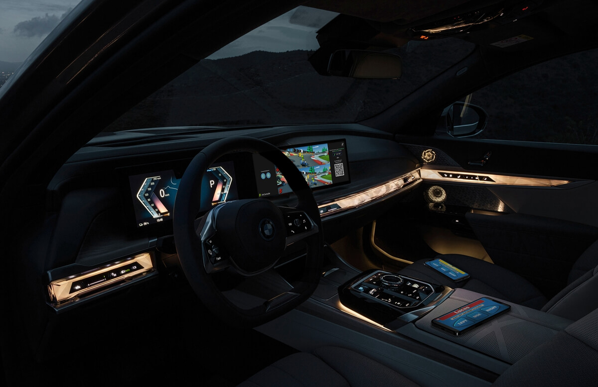 P90481725_highRes_bmw-group-partners-w.jpg
