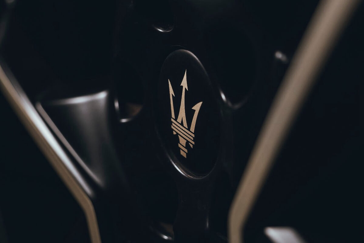 Maserati-MC20_Notte_Edition-2023-8.jpg