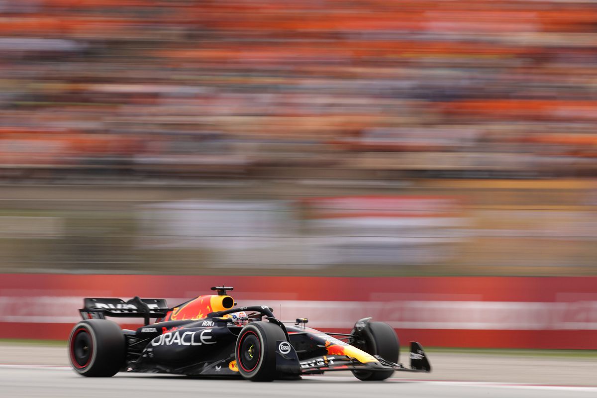 Max Verstappen自竿位起跑一路領先到終點，為車隊持續締造本季不敗佳績。（Red Bull提供）.jpg