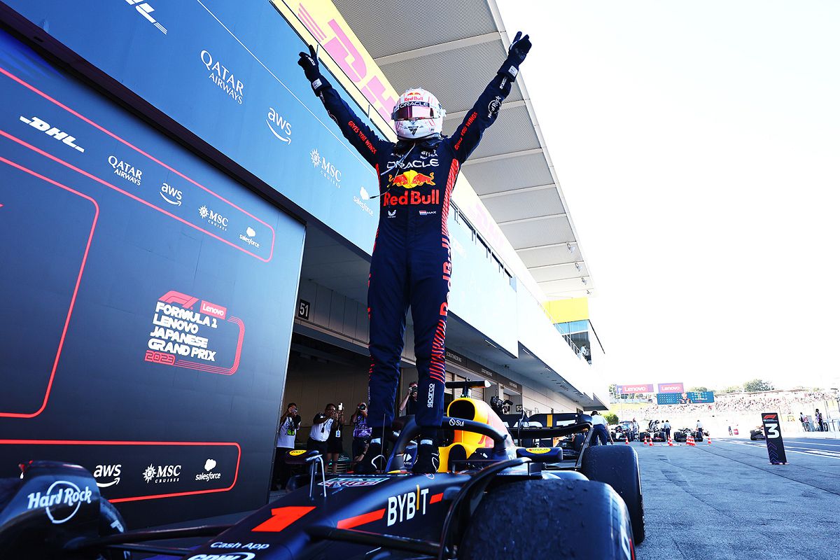 圖說3：紅牛車手Max Verstappen在完賽後感謝團隊給他一台「火箭般的賽車」。（Red Bull提供）.jpg
