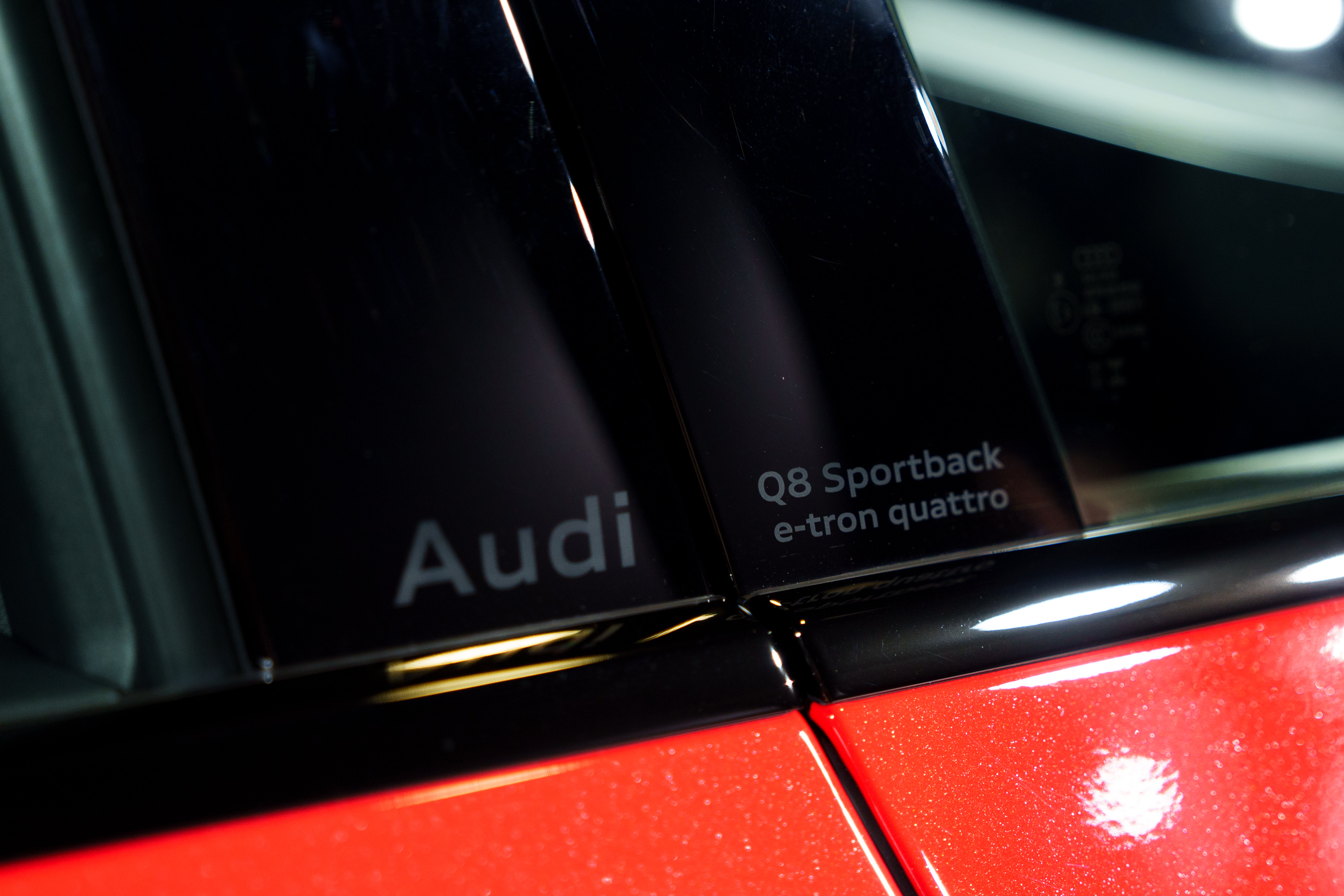 Audi Q8 Sportback e-tron_4.jpg