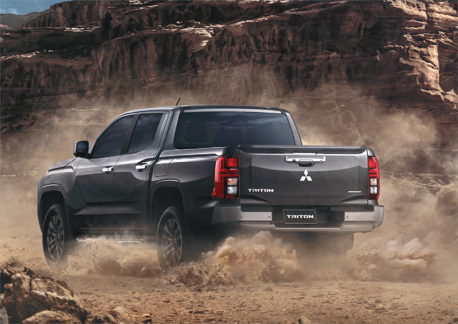 vehicle-name all-new triton double-cab-2023_page-0024.jpg