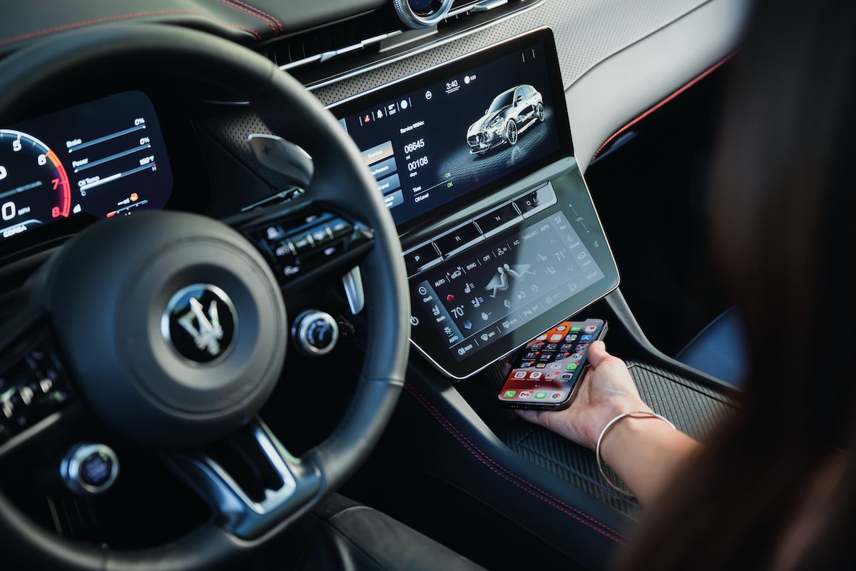 圖4- 全新24年式 Modena 車款集結多項科技實用配備推出專屬智選套件組，讓車主於日常駕駛旅途安心無虞，隨心感受義式魅力風采.jpg