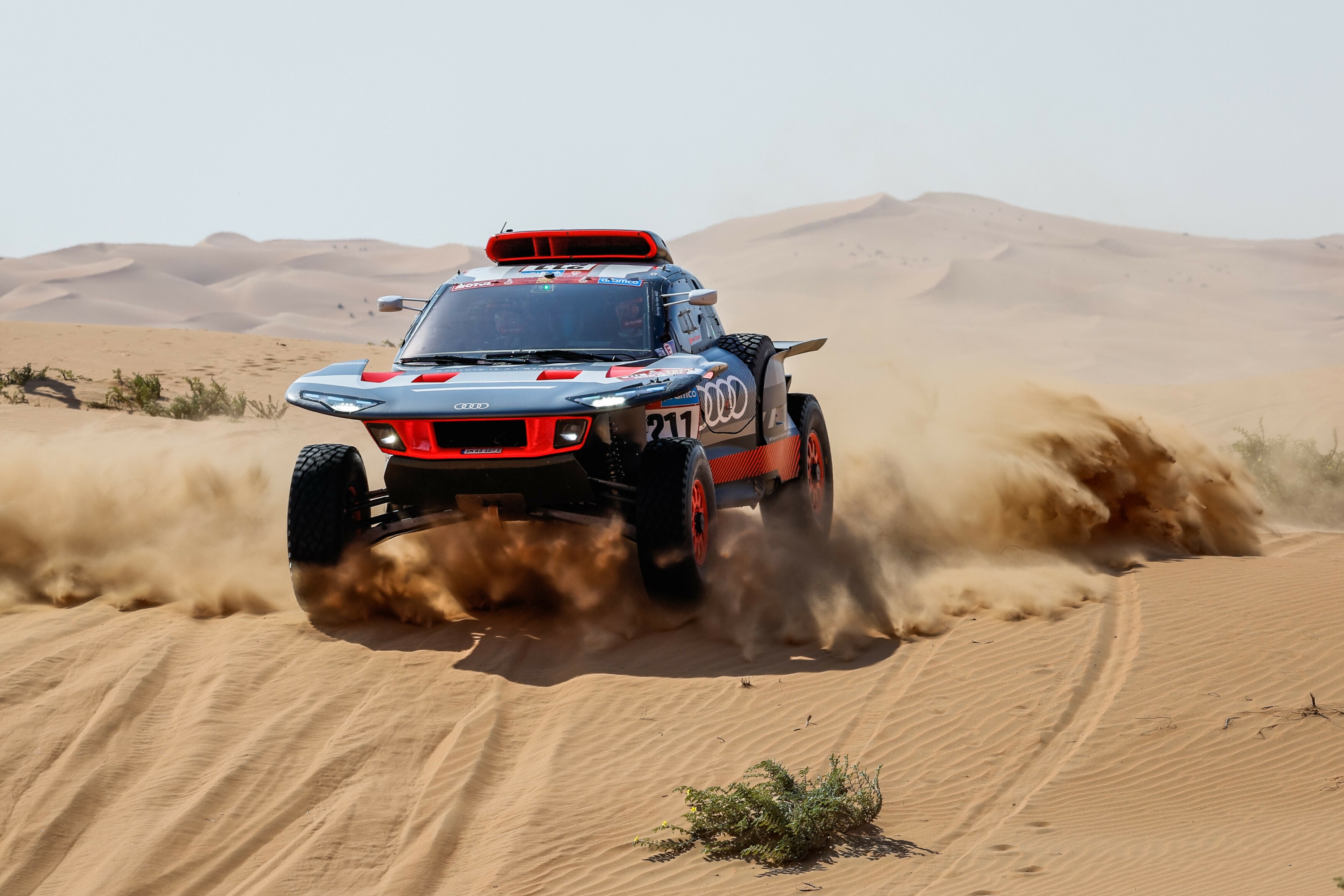 圖8_Dakar Rally 2023_Audi RS Q e-tron.jpg