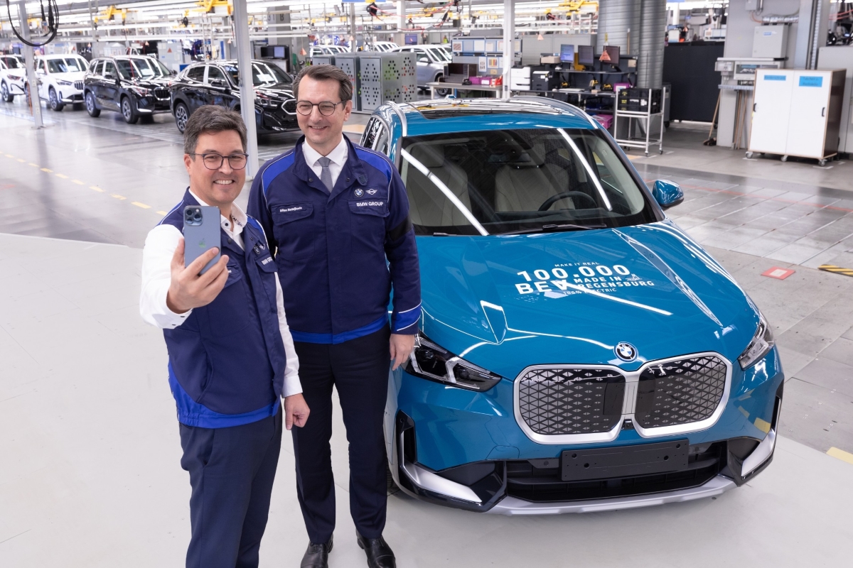 P90583372_lowRes_bmw-group-plant-rege.jpg