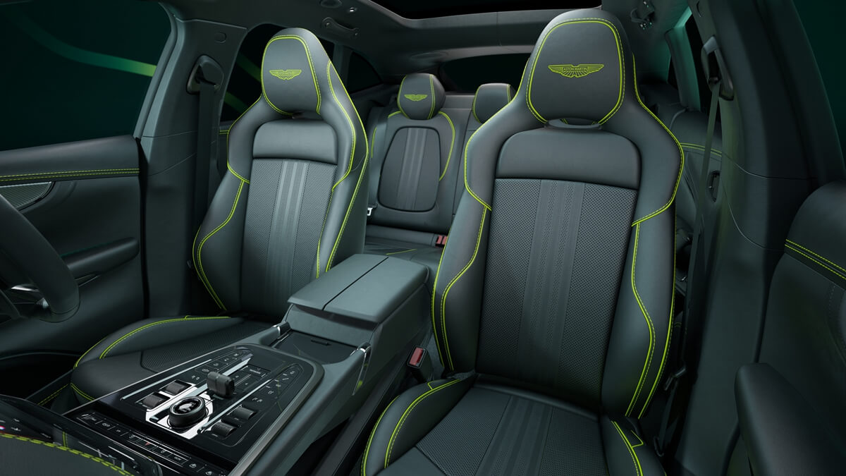 AstonMartinDBX707AMR24Edition_04.jpg