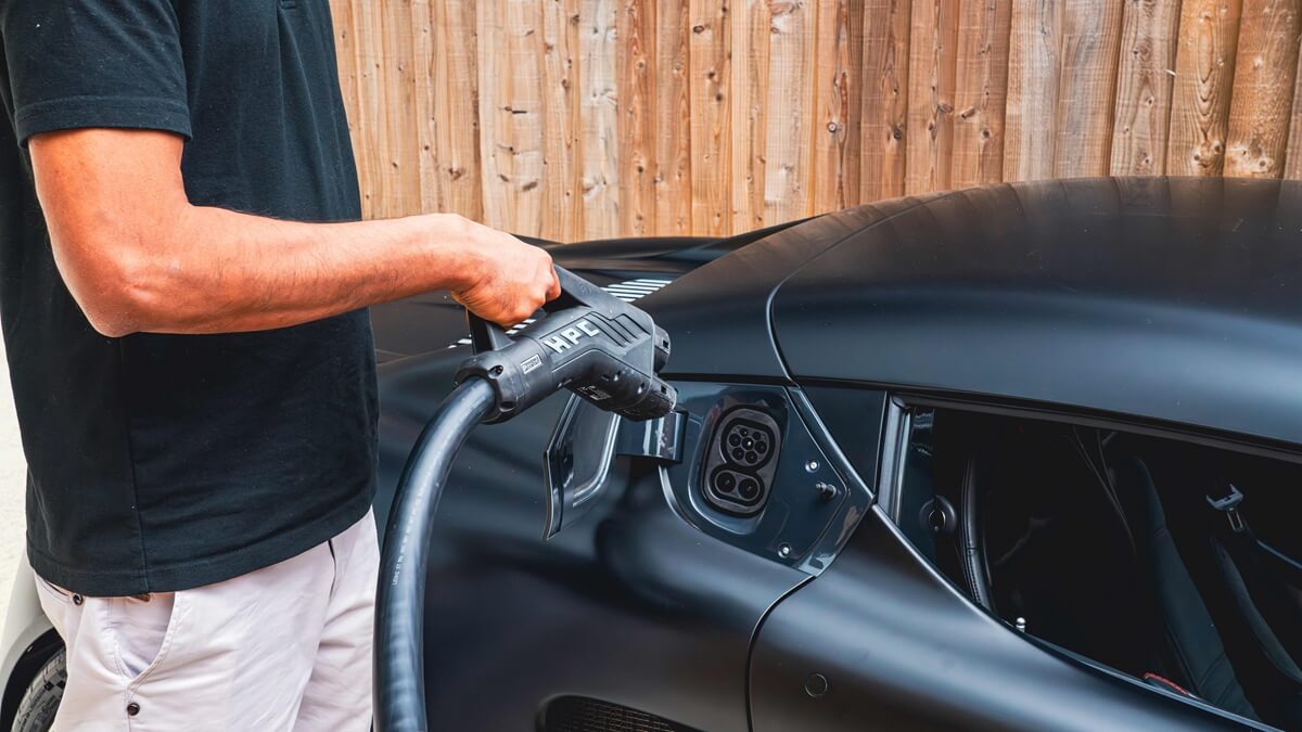 Nyobolt EV Charging.jpg
