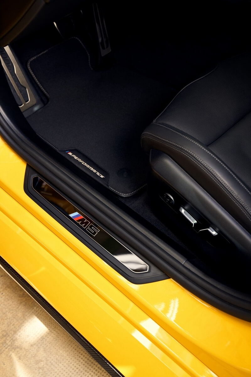 P90562529_lowRes_the-bmw-m-performanc.jpg