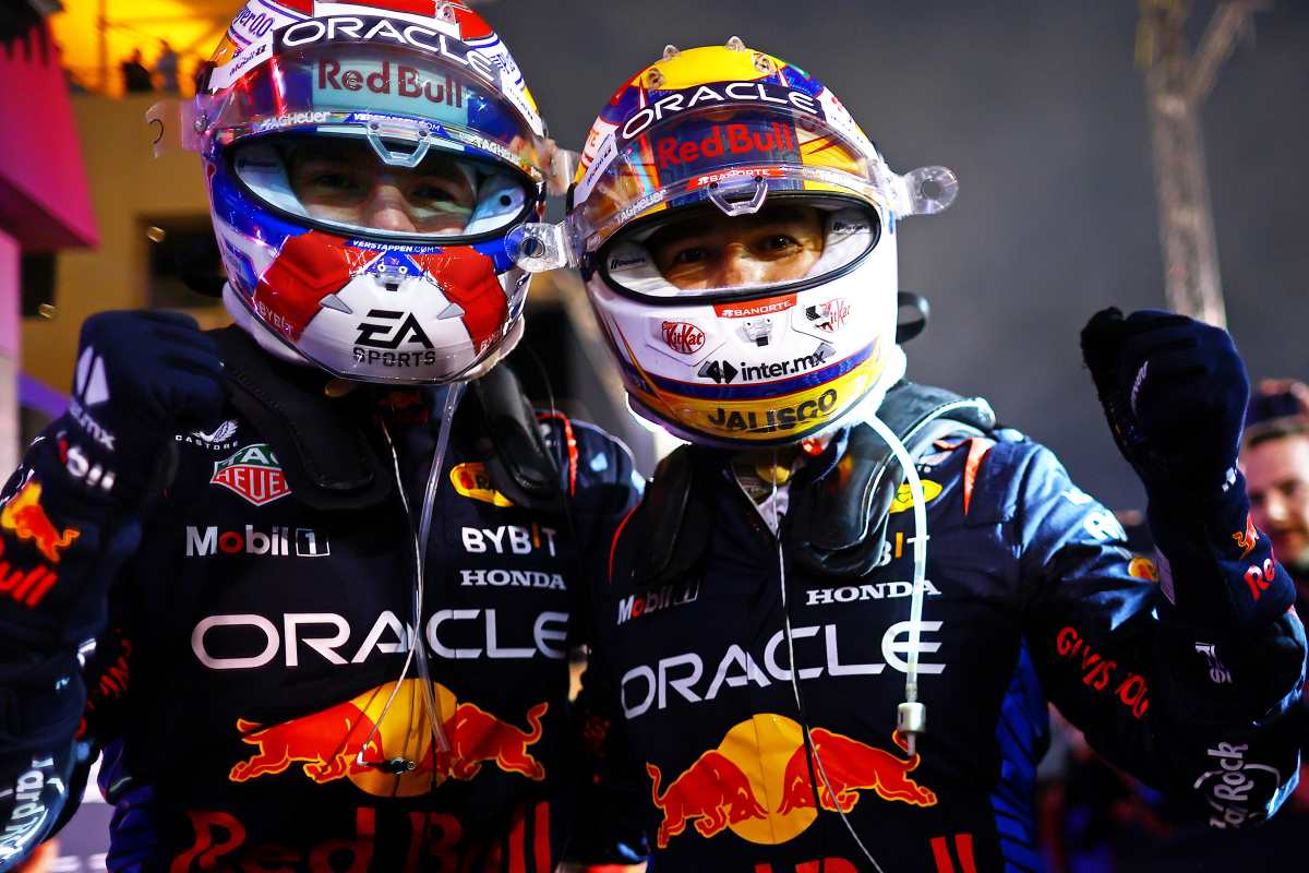 05-一級方程式本季揭幕戰由Red Bull 車隊車手Max Verstappen （左）偕隊友Pérez（右）包辦冠亞軍。（Red Bull 提供）.jpg