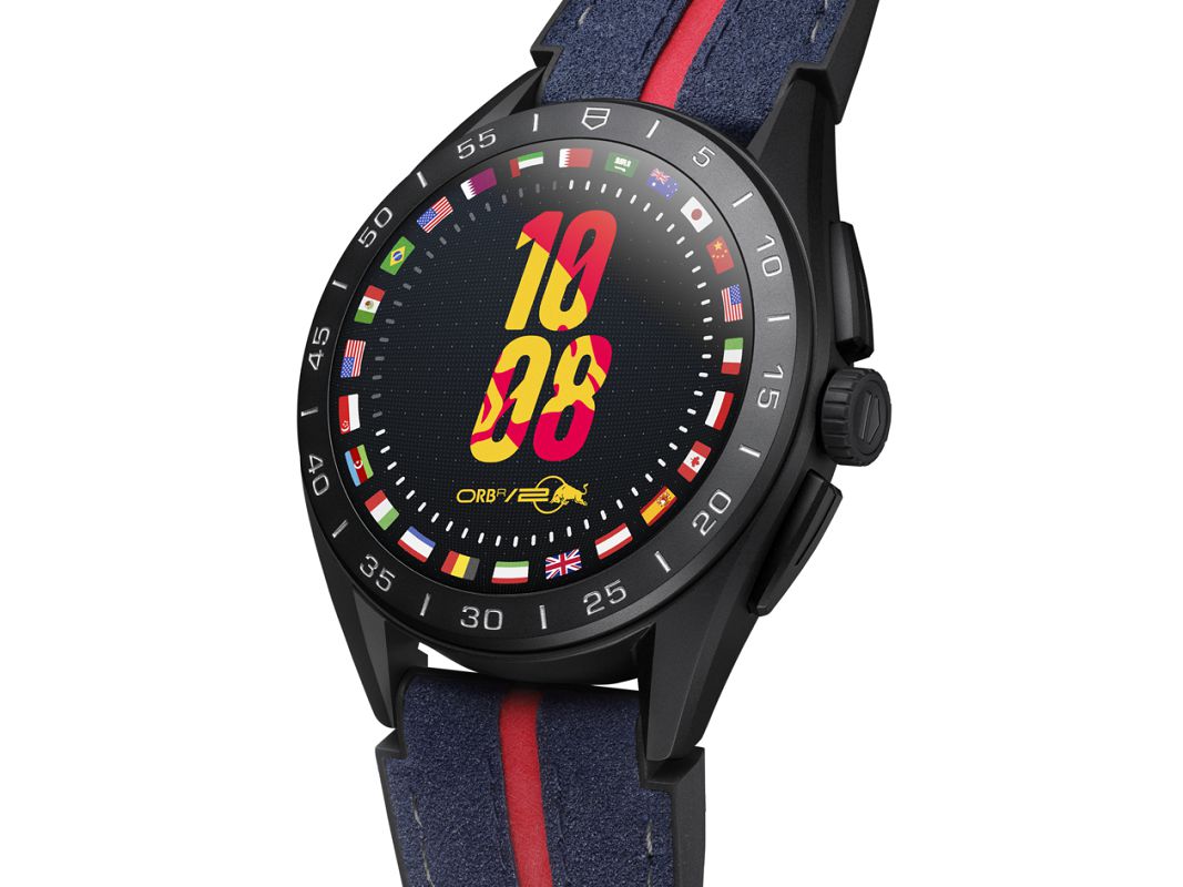TAG Heuer Connected Calibre E4智能腕錶45毫米紅牛車隊特別版_參考編號SBR8A80.EB0365_建議售價NT$63,900_單品圖2.jpg