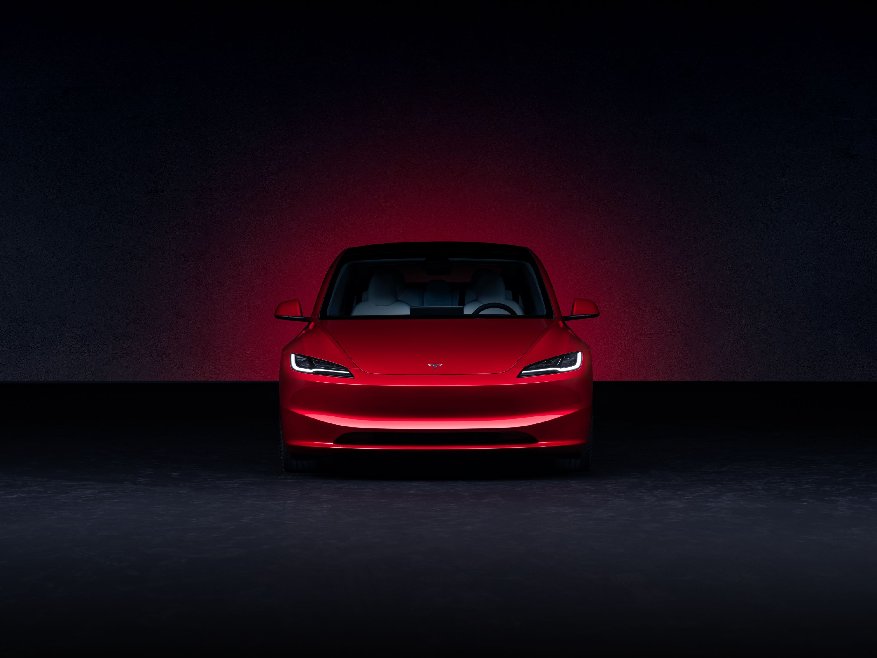 圖說：Model 3 煥新版全新車頭設計與矩陣式 LED 頭燈。.jpg