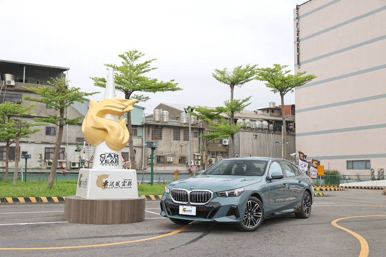 BMW 5 Series_2024車訊風雲獎 最佳進口豪華中大型車.JPG