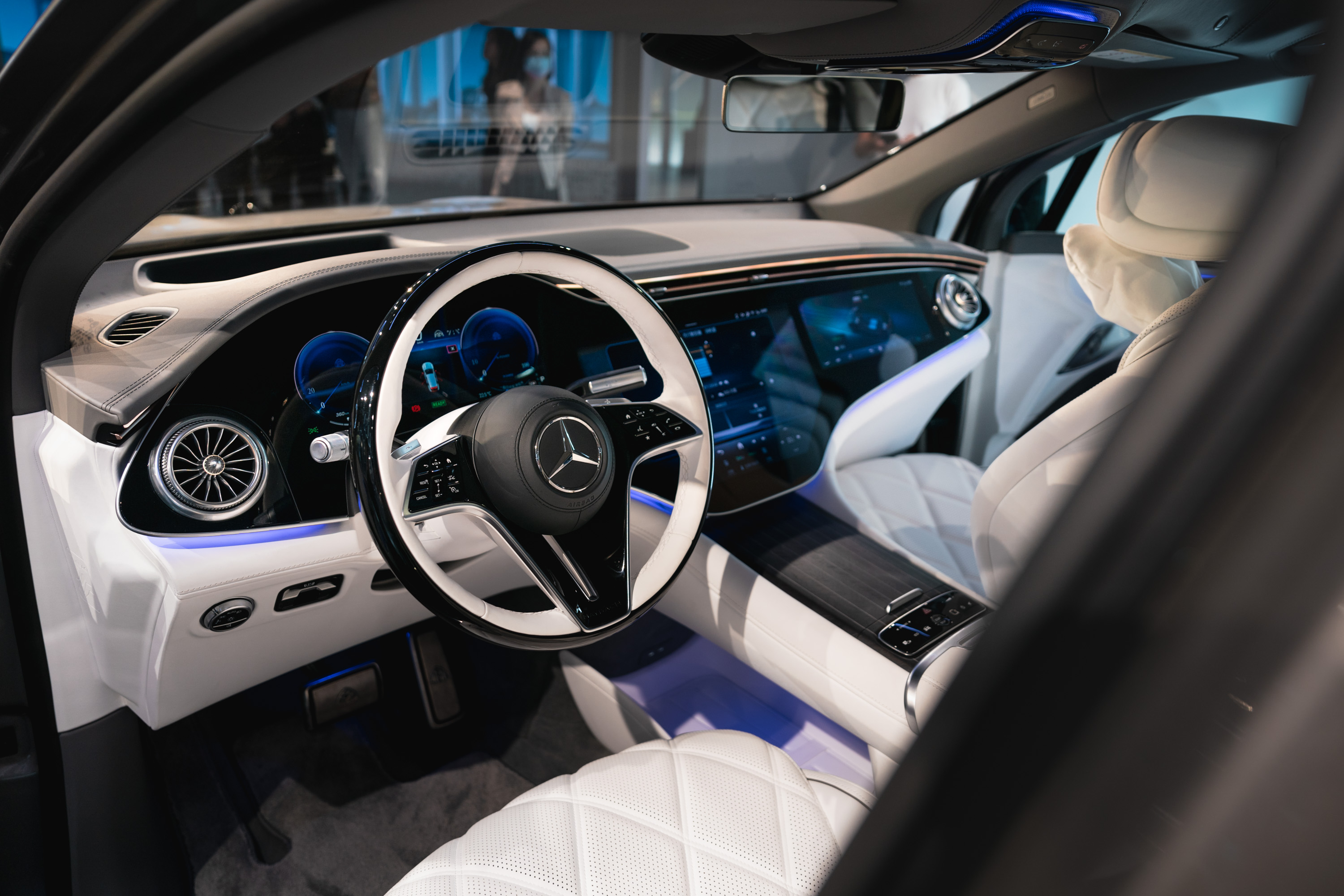 240605 Maybach EQS 680 SUV -14.jpg
