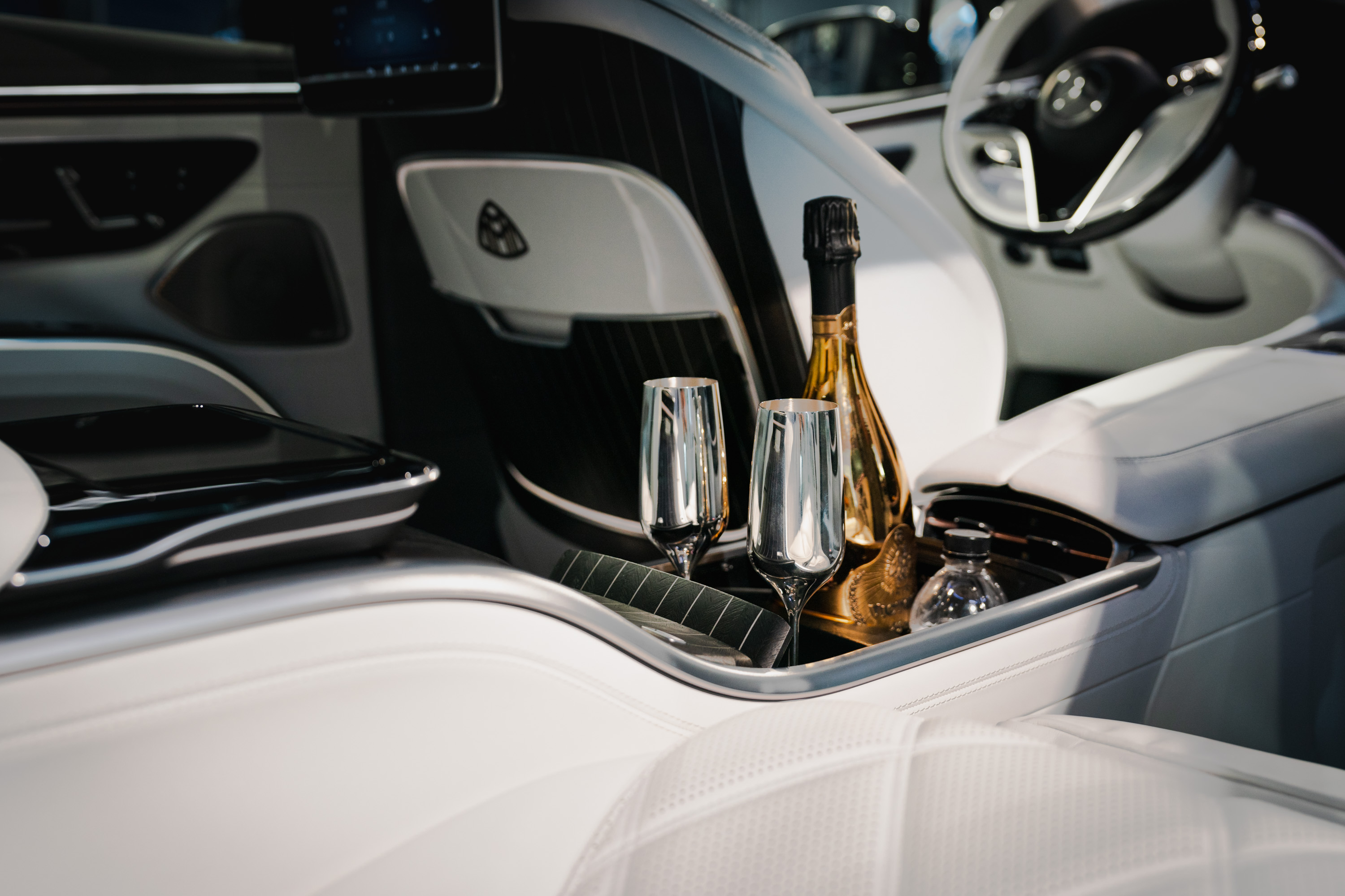 240605 Maybach EQS 680 SUV -905191.jpg