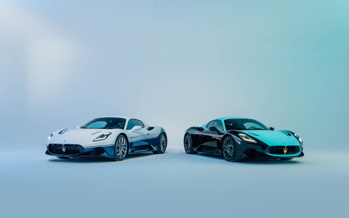圖1_慶祝經典 MC12 迎接 20 週年紀念 Maserati 以賽道精神打造 MC20 Icona 與 MC20 Leggenda 兩款特殊限量作品.jpg