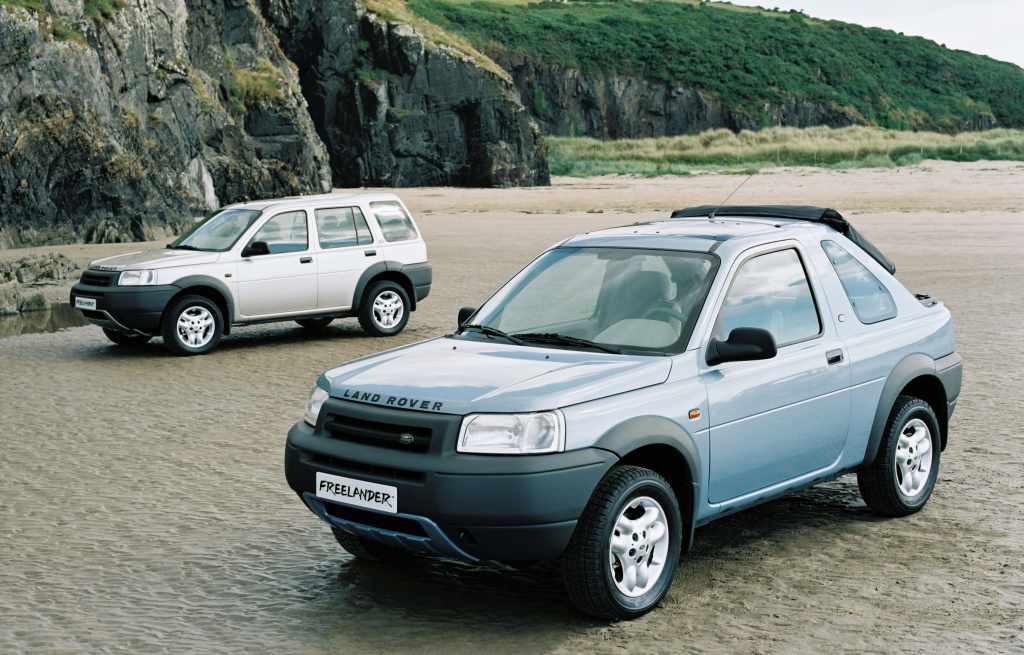 LRFL1HeritageVehiclerelease03.jpg