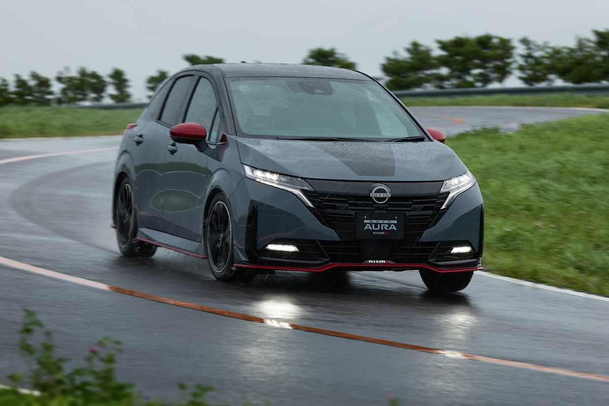 0701 AURA NISMO_007.jpg