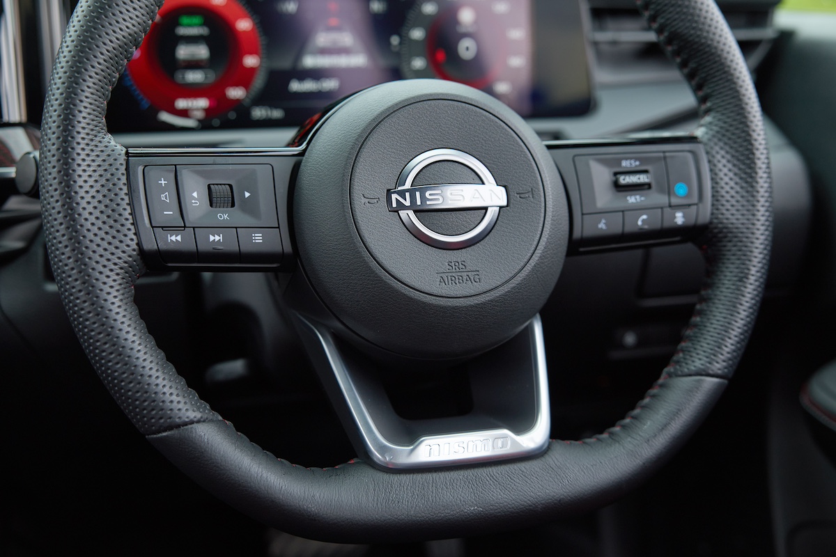 0701 AURA NISMO_029.jpg