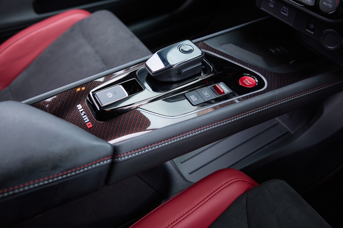 0701 AURA NISMO_033.jpg