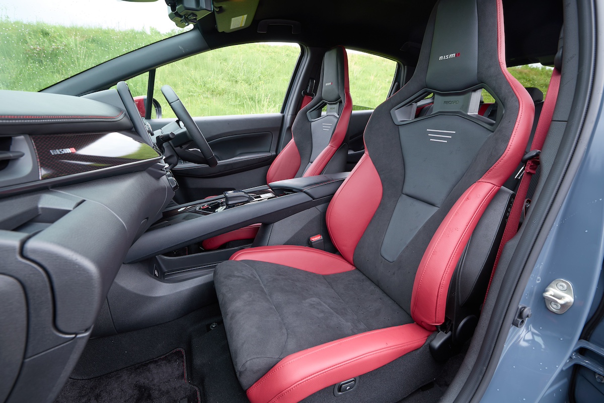 0701 AURA NISMO_036.jpg
