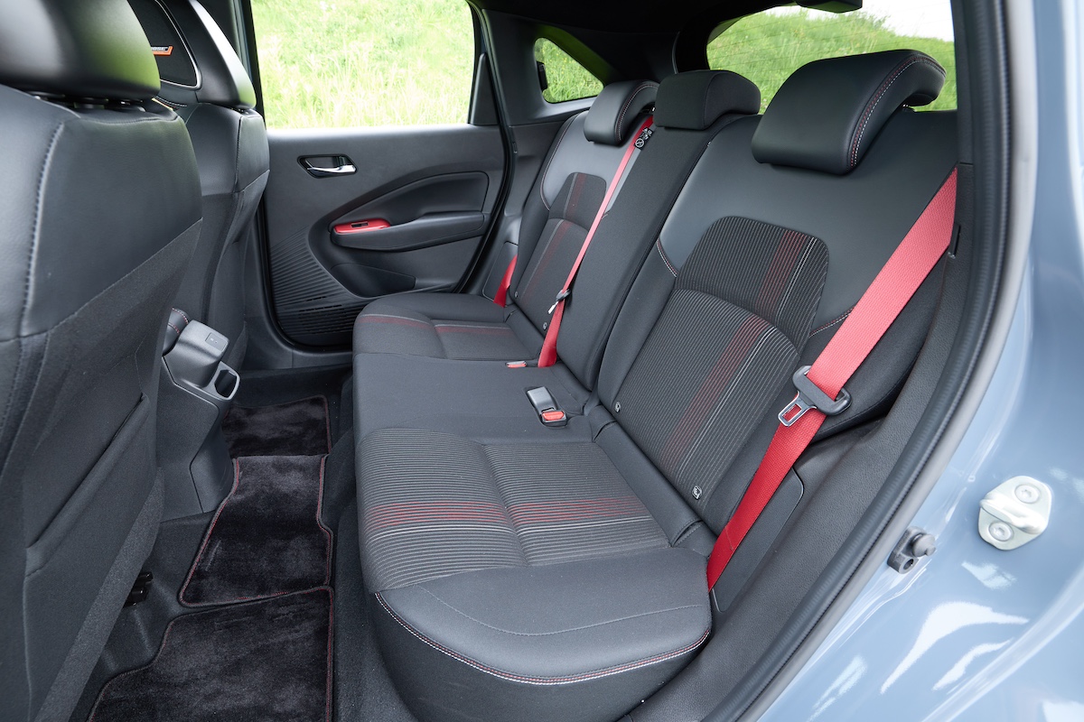 0701 AURA NISMO_040.jpg