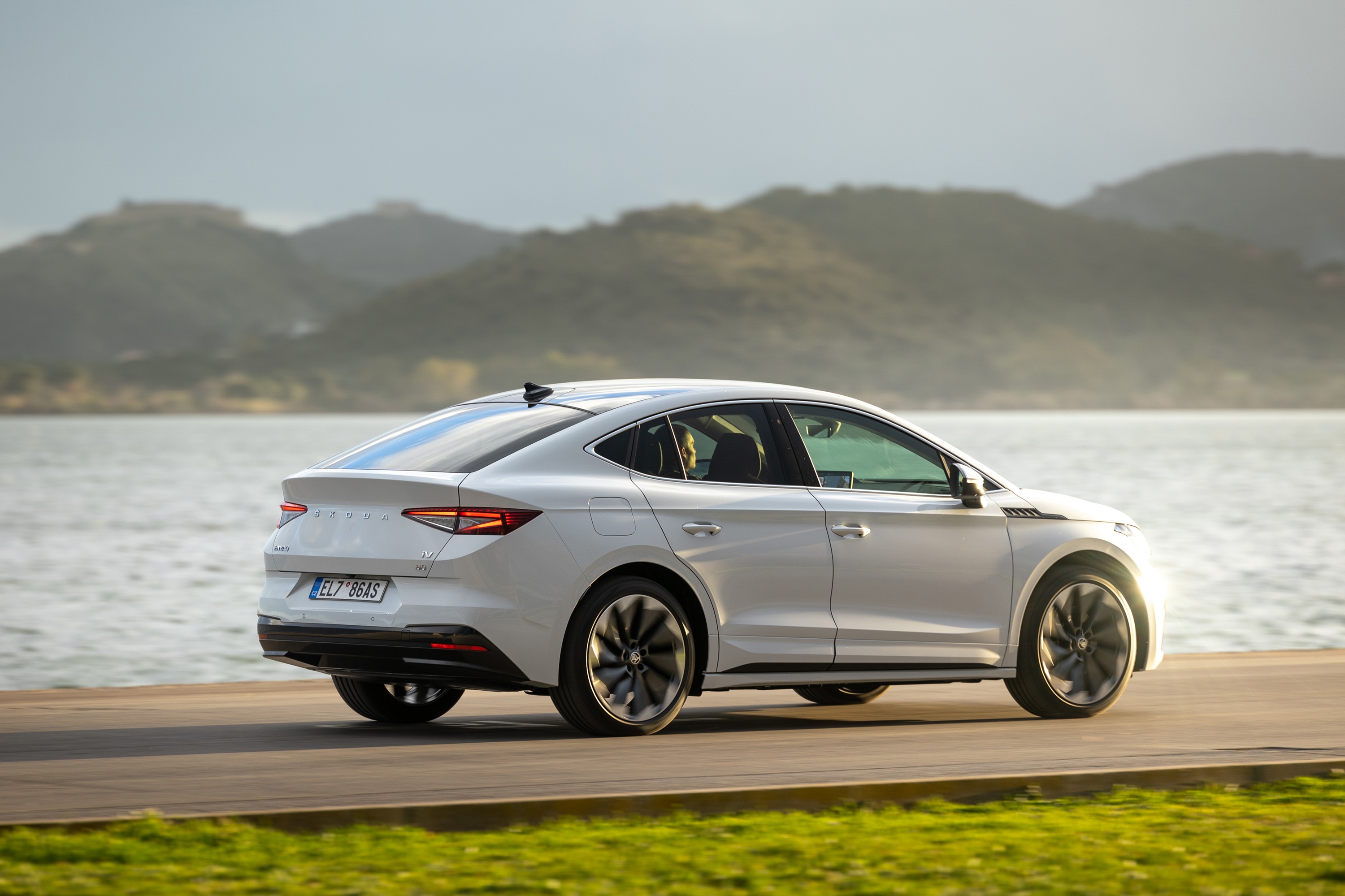 1- Enyaq Coupe.jpg