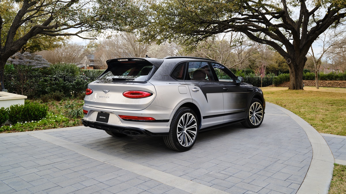 Bentayga Victoris - 7.jpg
