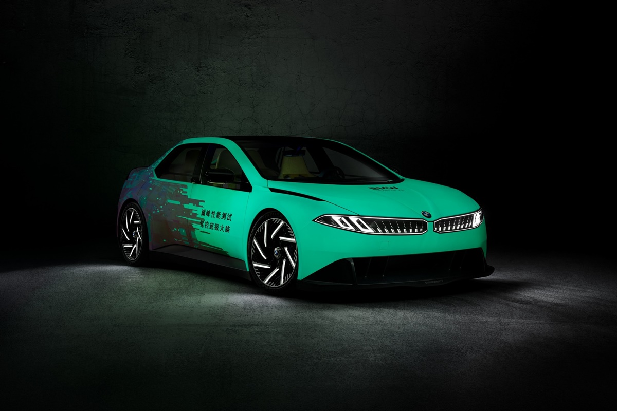 P90595355_lowRes_bmw-vision-driving-e.jpg