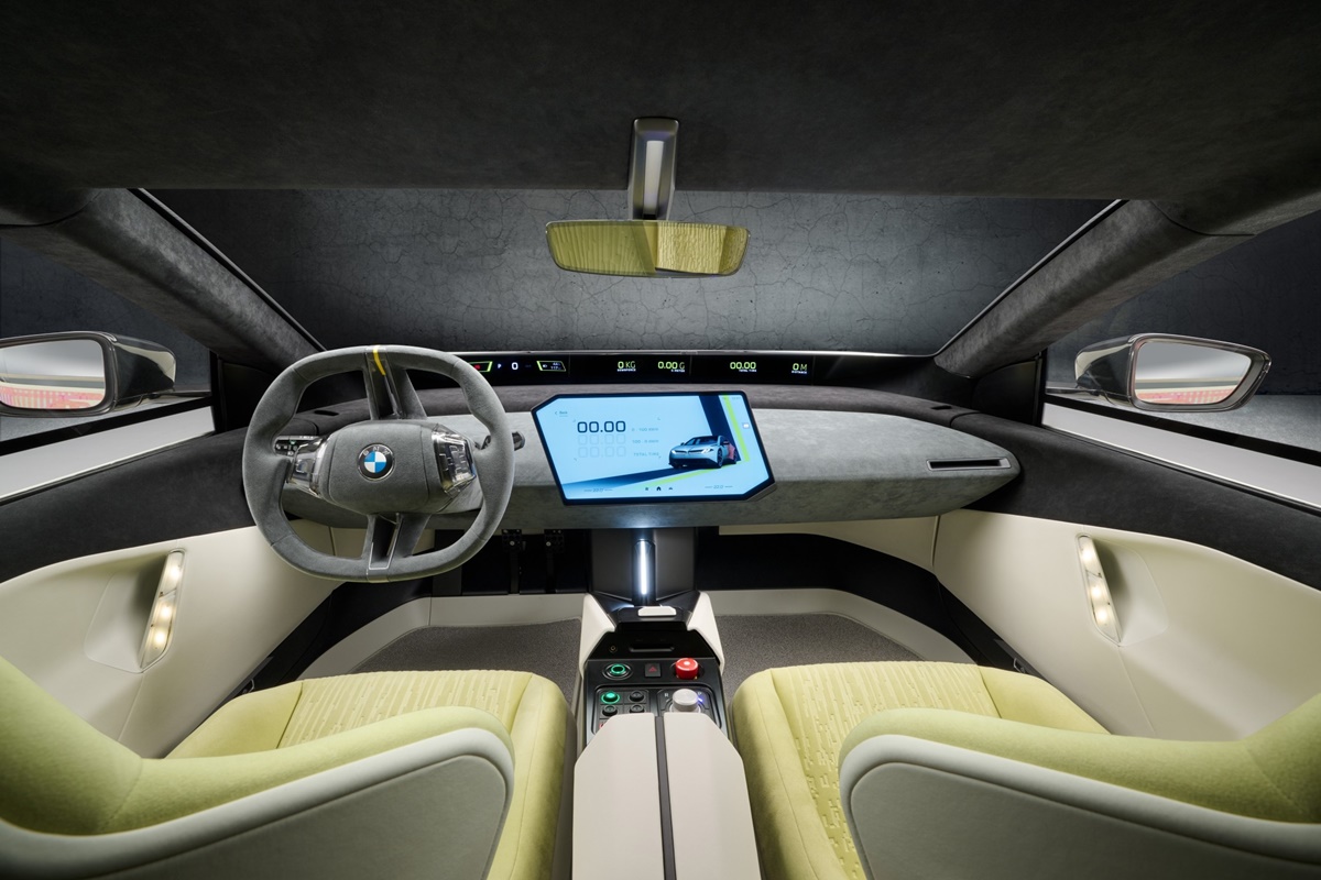 P90595362_lowRes_bmw-vision-driving-e.jpg