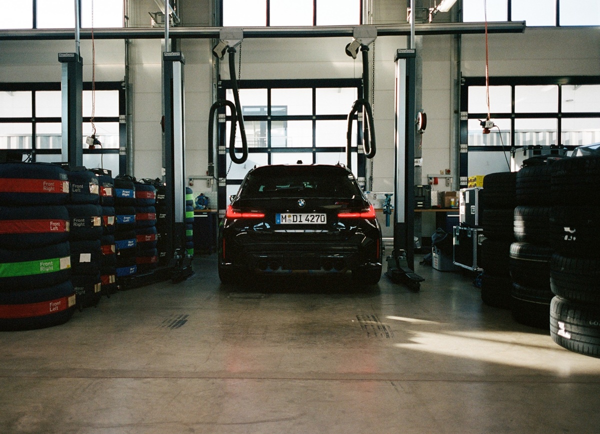 P90612798_lowRes_the-first-ever-bmw-m.jpg