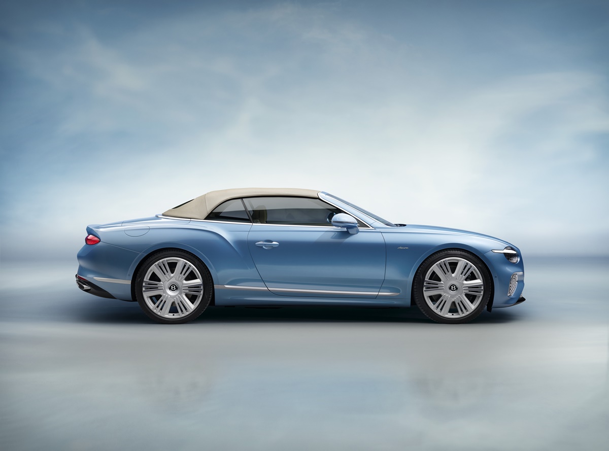 Continental GTC Azure_2.jpg