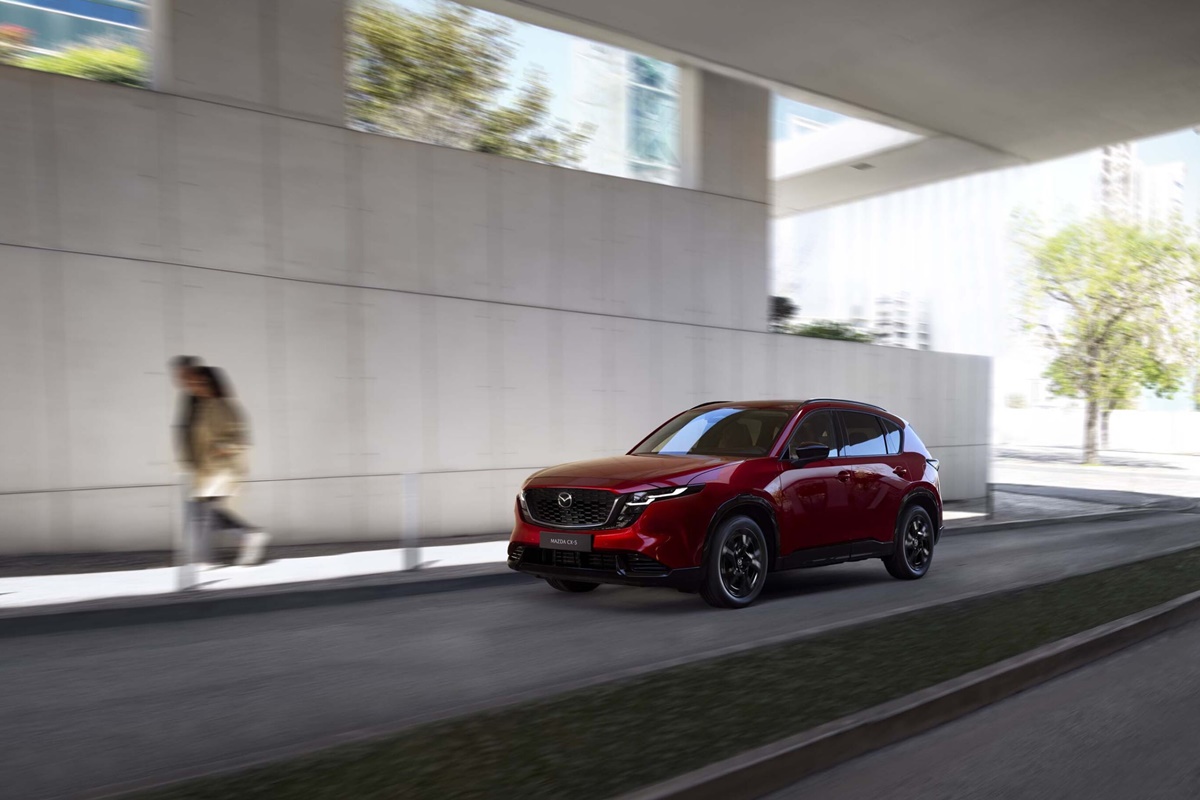 Mazda_CX-5_Global_act_06.jpg