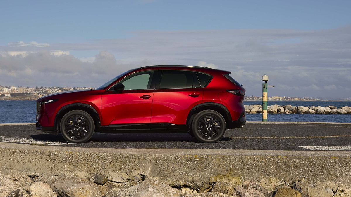 Mazda_CX-5_Global_still_03.jpg