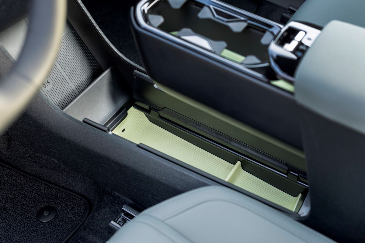 339603_Volvo_EX30_Cross_Country_interior.jpg